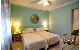 Luna Azul Hostel